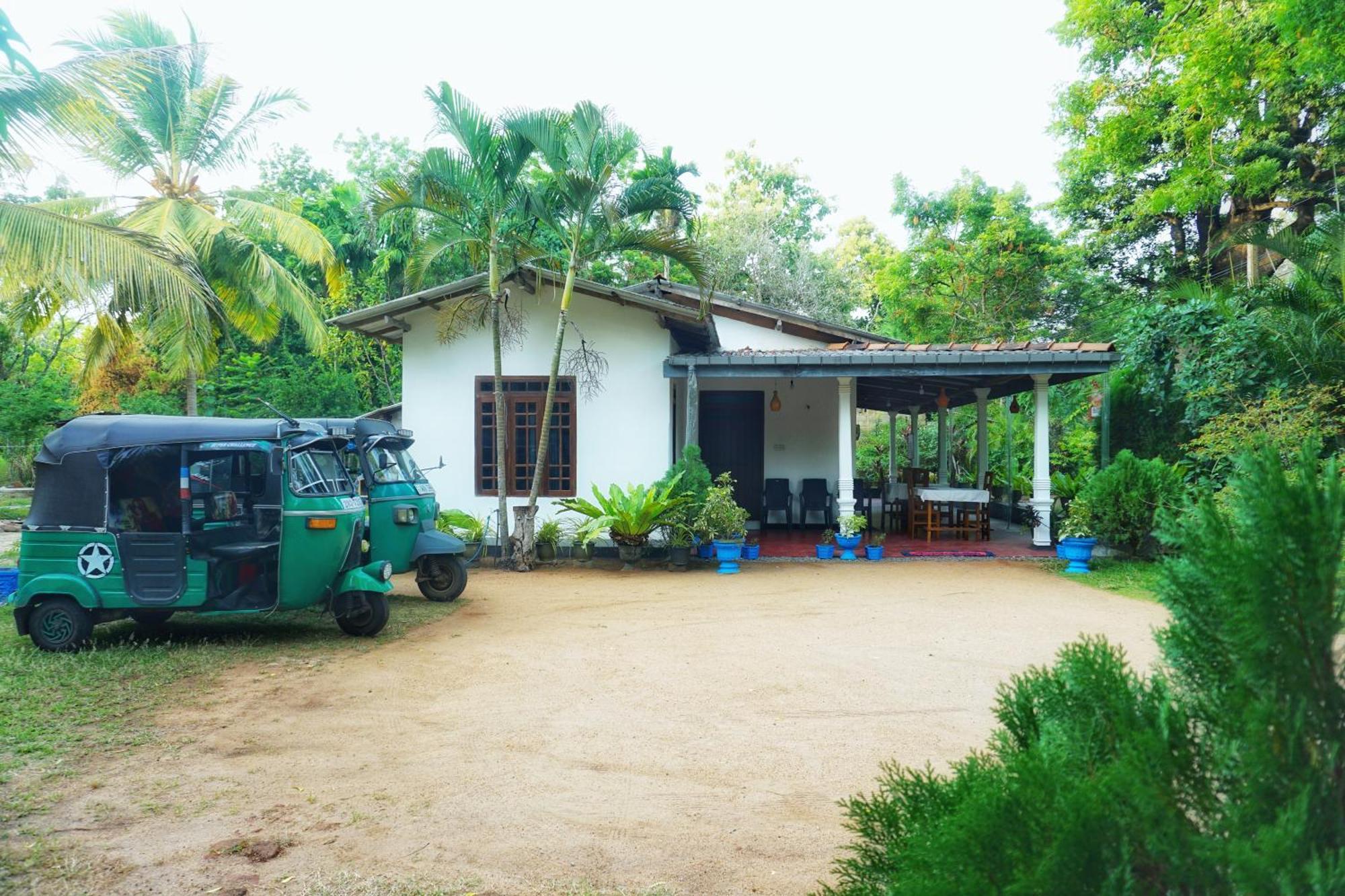 Sashini Homestay Sigiriya Exterior photo